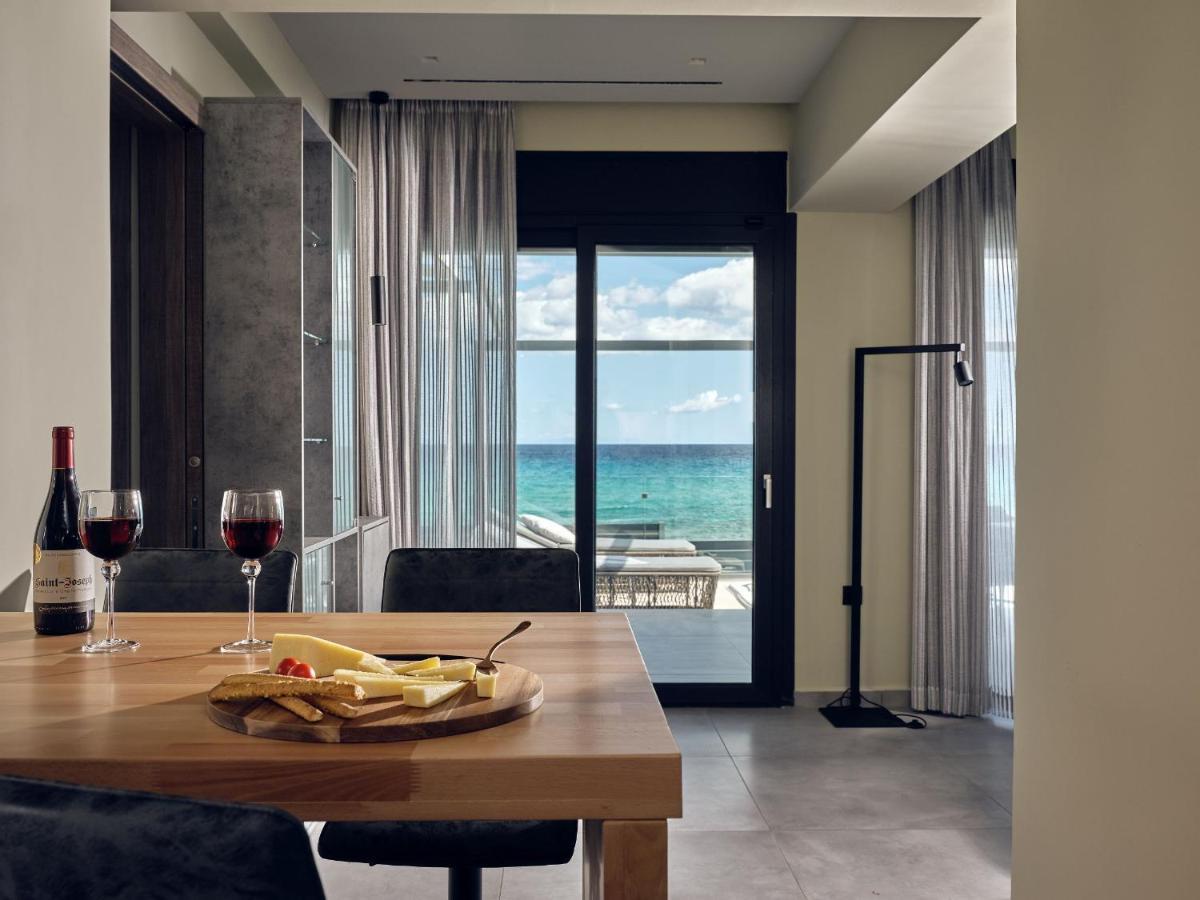 Blue View Villa - Coastal Elegance With Swim Spa, By Zantewize アリカナス エクステリア 写真