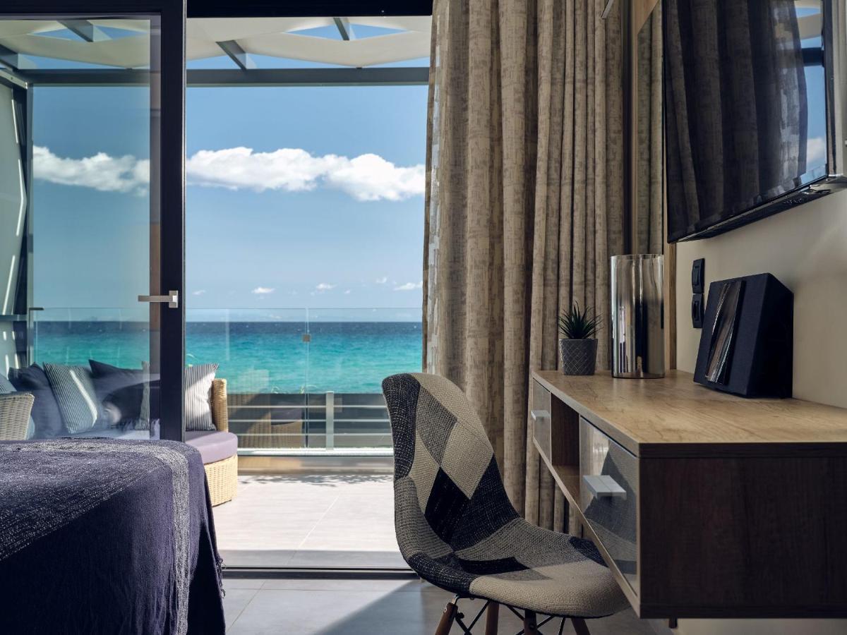 Blue View Villa - Coastal Elegance With Swim Spa, By Zantewize アリカナス エクステリア 写真